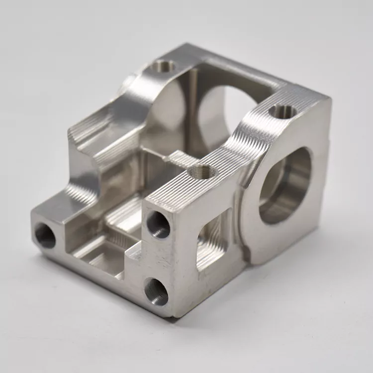 Parti prototipo rapide in alluminio CNC